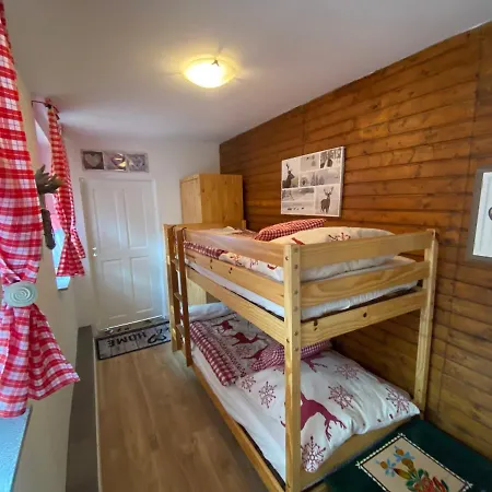 Hütte Für Naturliebhaber - Kinder/ Ponyreiten * Zella-Mehlis